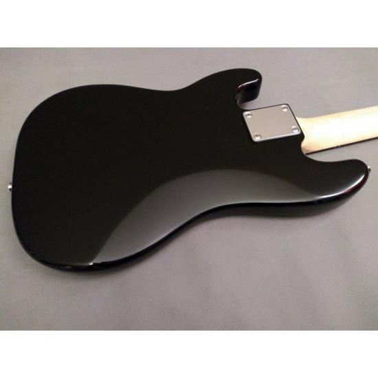 Harley Benton PB-Shorty-gitara basowa 3/4