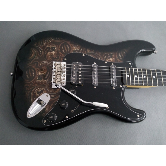 Harley Benton ST-70 HSS Black Paisley